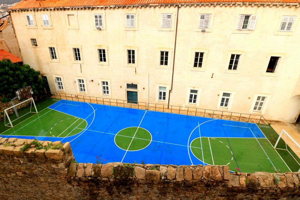 七尾市の伝統と未来を結ぶ平屋住宅と共生する暮らしの魅力